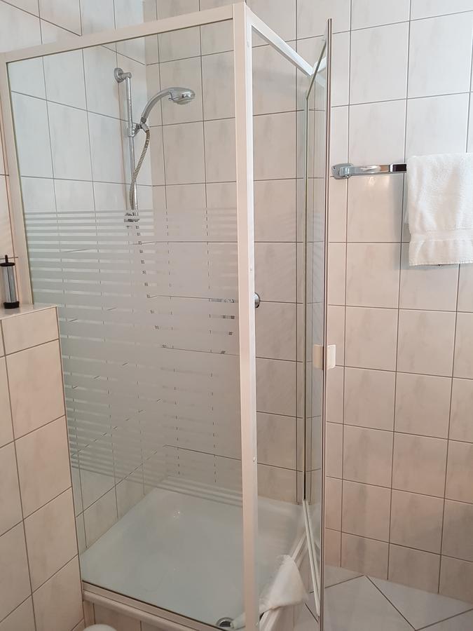 Landhotel Trampe Exteriör bild